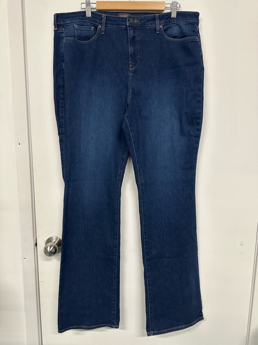 NYDJ Barbara Bootcut Jeans Size 18Tall Lift Tuck Dark Wash Flattering Classic